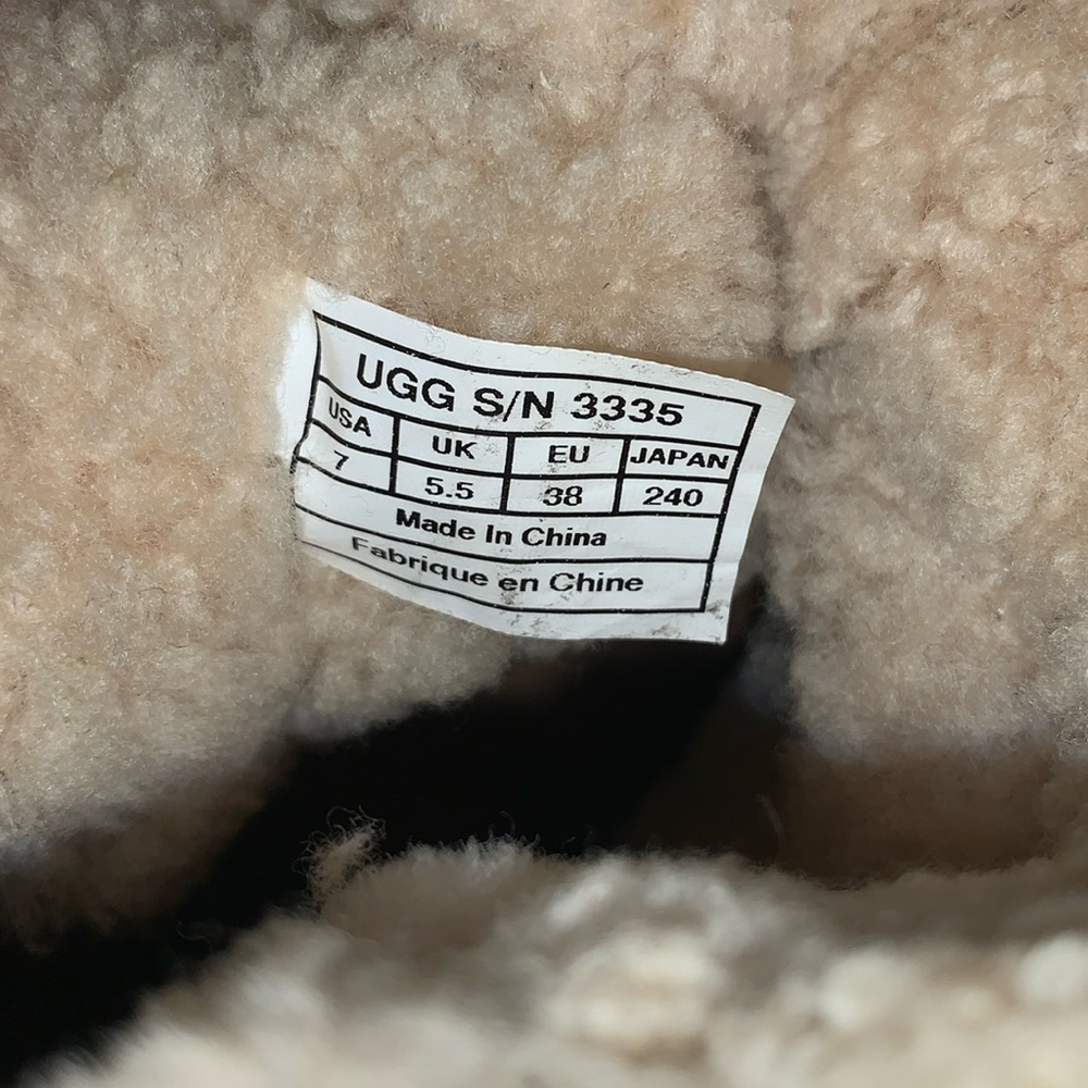 UGG Suede Boots, Leather Laces, Shearling Lined, Moccasin Style, Excellent Shape - Picture 11 of 11